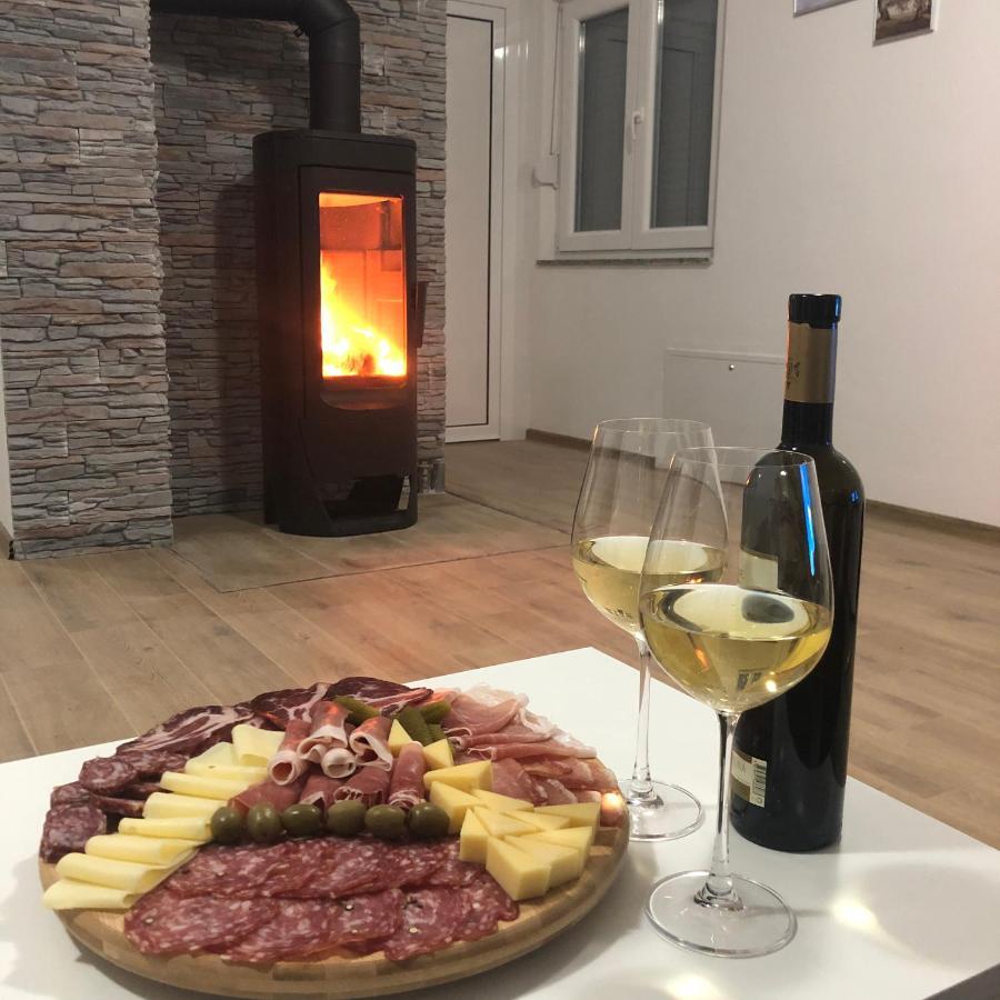 Vikendica Bruse Villa Jaklici Eksteriør bilde